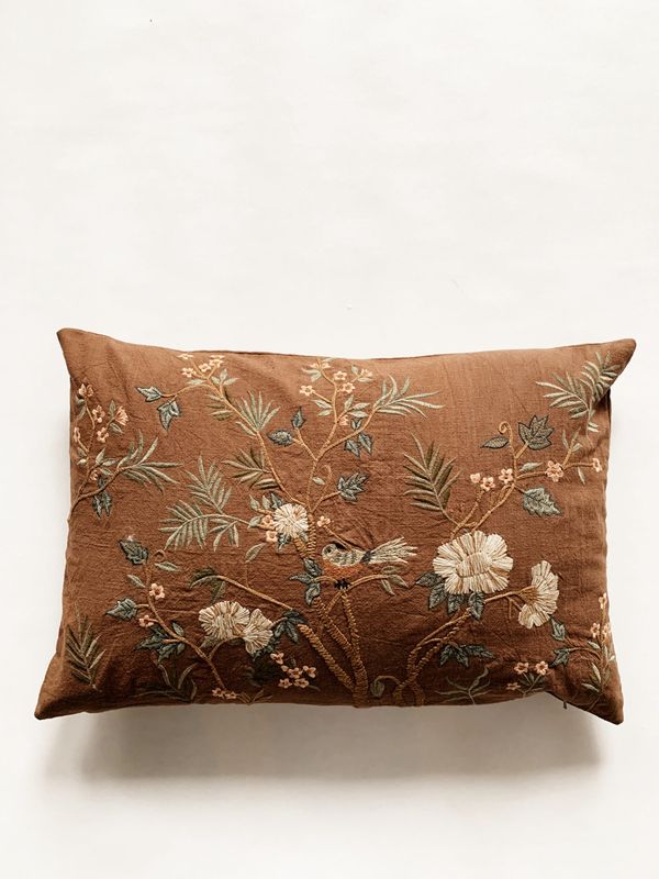 Fugl/blomster - Brodert Putetrekk 40x60 cm