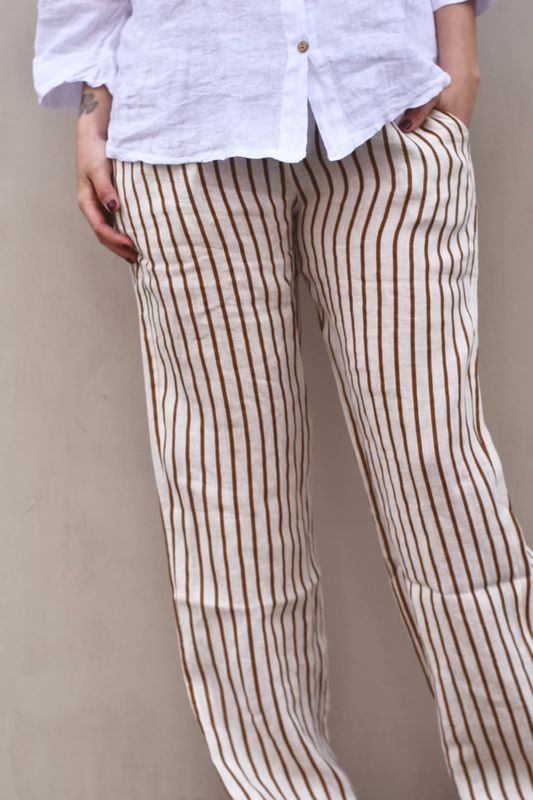 Camel Stripe - Melina Vid Lin Bukse