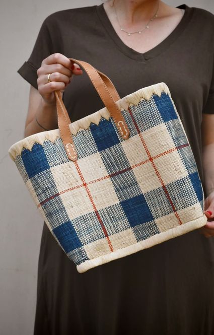 Hovedbilde Liten Raffia  Kurvveske