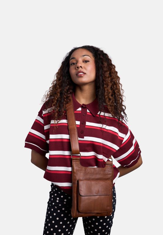 Walnut - Sara Small Crossover Veske