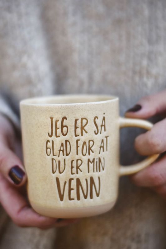 «Jeg er så glad for at du er min venn» Krus