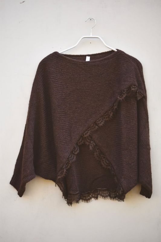 Brun - Lace Elegant Halvponcho