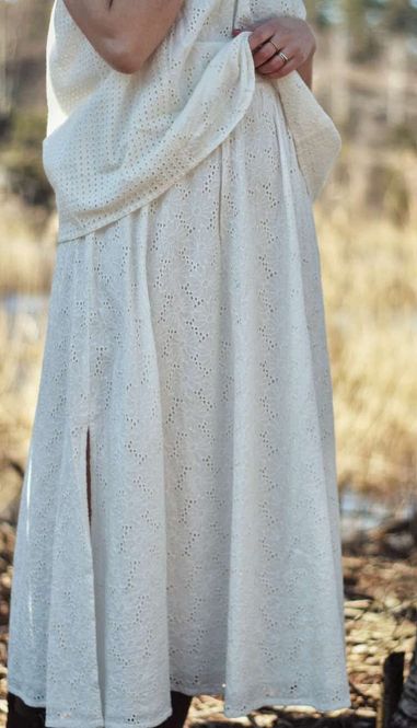 Hovedbilde White - EMANUELA Blondeskjørt
