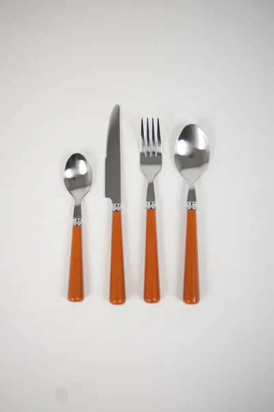 Hovedbilde Lotta Oransje - 24 deler ...