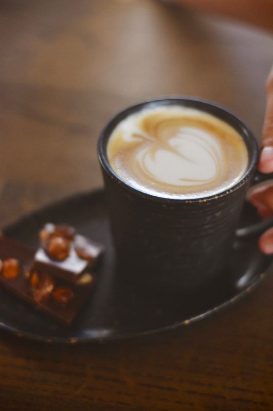 Brunsort - Kaffekrus
